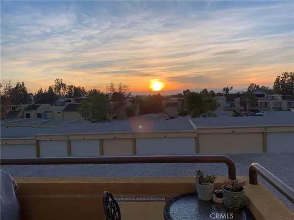 Lake Forest, CA 92630,25712 Le Parc #88