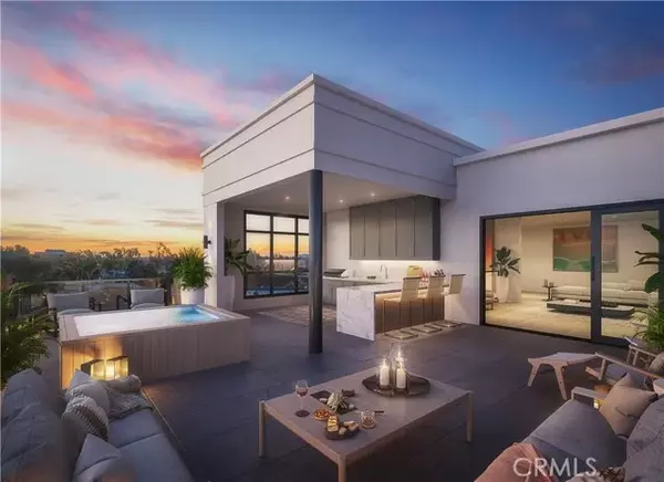 4271 Uptown Newport Drive #6P, Newport Beach, CA 92660