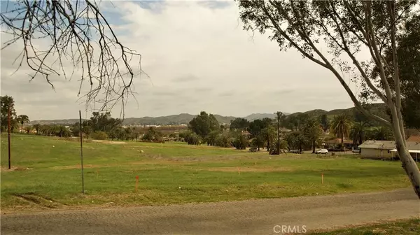 Lake Elsinore, CA 92530,0 Herbert