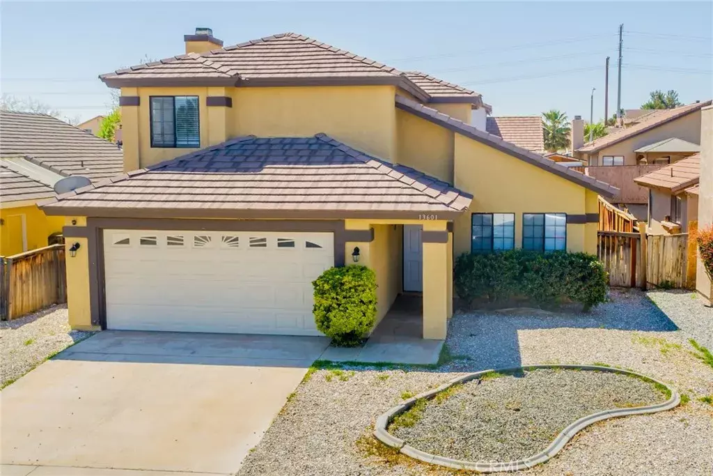 Victorville, CA 92392,13601 Limestone Circle