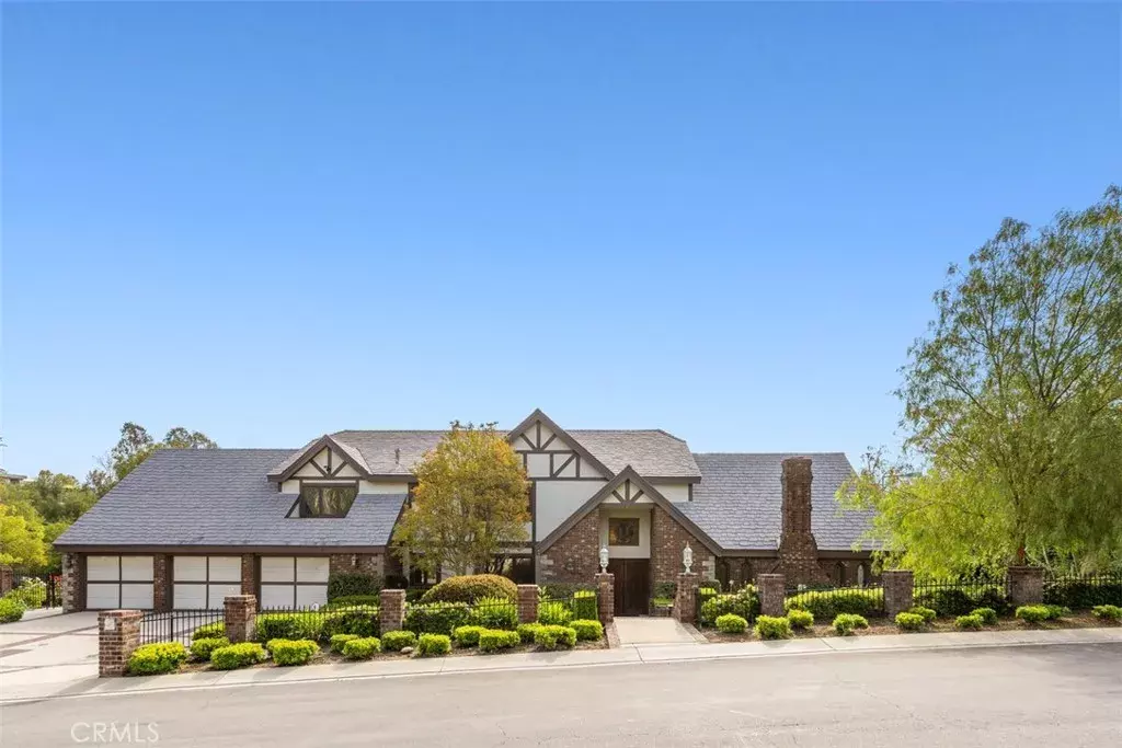 Anaheim Hills, CA 92807,200 S Chrisalta Way