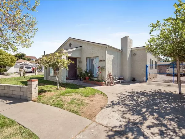 Santa Ana, CA 92703,4306 Silver Drive