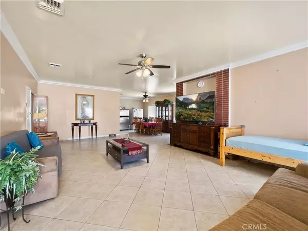 Santa Ana, CA 92703,4306 Silver Drive