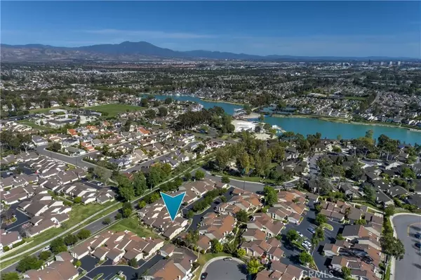 18 Driftwood #23, Irvine, CA 92604