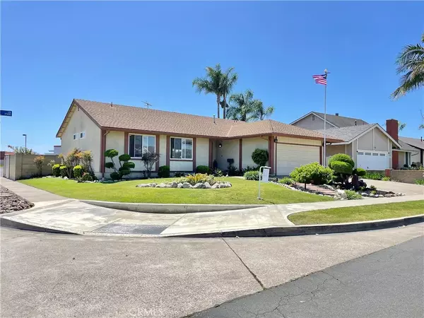 Huntington Beach, CA 92649,17326 Apel Ln