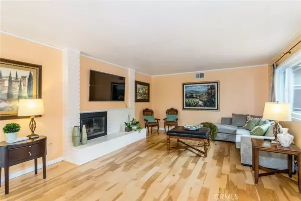 Huntington Beach, CA 92649,5932 NORDINA Drive