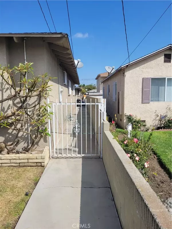 Hawthorne, CA 90250,4083 West 137th Street