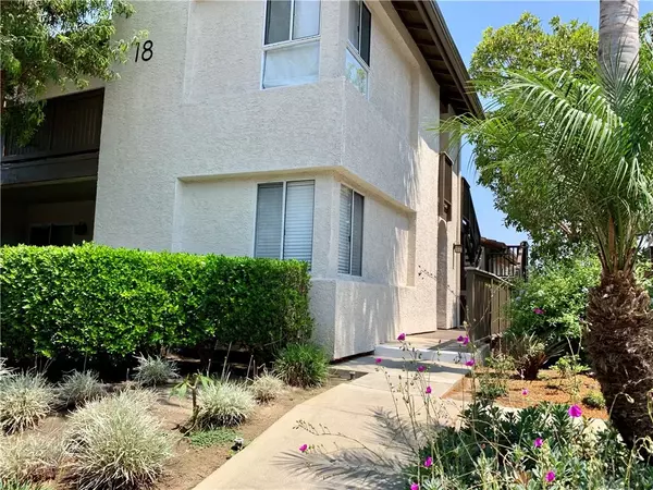 Dana Point, CA 92629,18 Corniche Drive #H