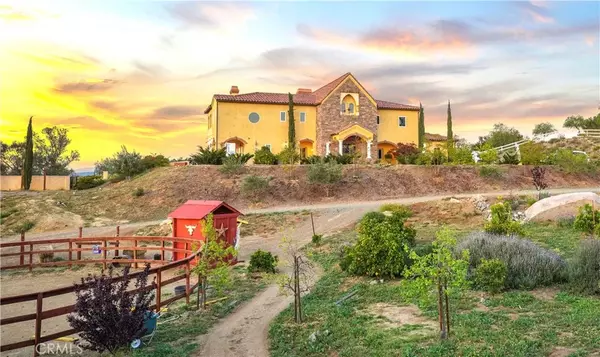 39150 Via De Oro Lane, Temecula, CA 92592