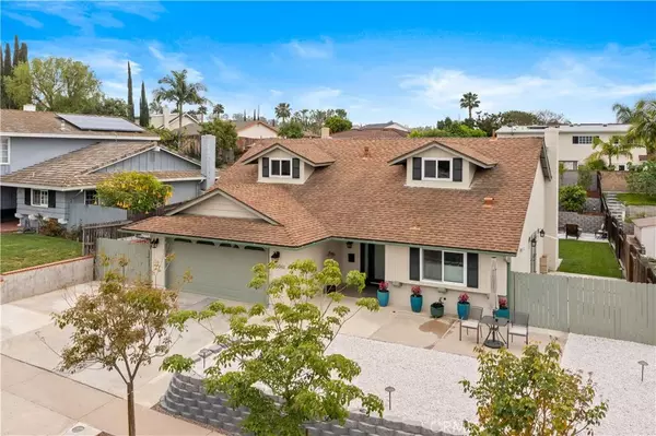 Laguna Hills, CA 92653,25061 Mackenzie Street