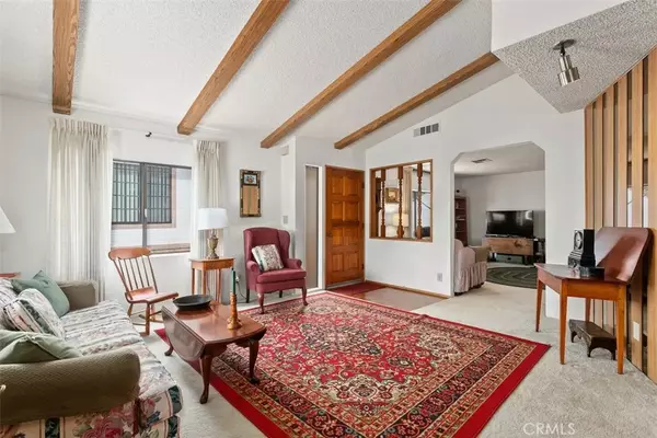 Escondido, CA 92026,1815 Seco Glen