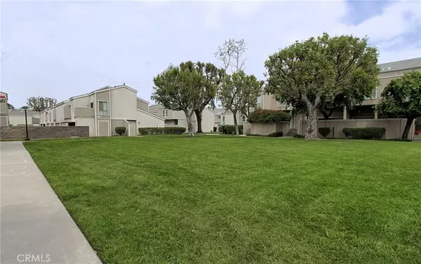 Santa Ana, CA 92704,2640 W Segerstrom Avenue #F