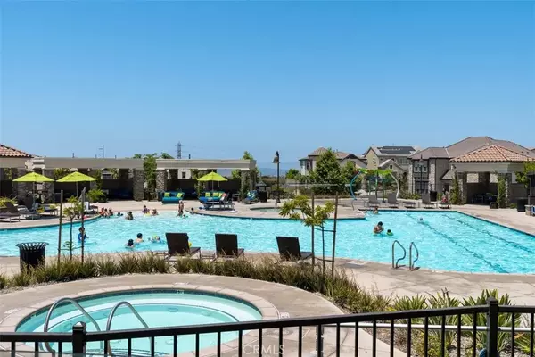 Lake Forest, CA 92610,109 Alder Ridge