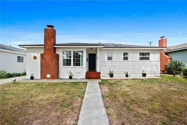 1510 N Linwood Avenue, Santa Ana, CA 92701