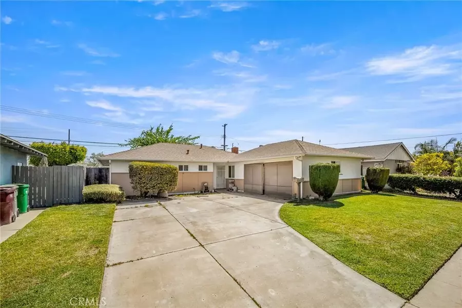 2625 Ramona Drive, Santa Ana, CA 92707