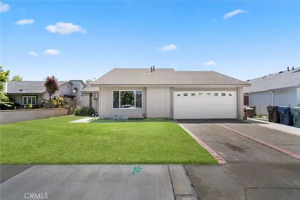 8422 Norfolk Drive, Huntington Beach, CA 92646