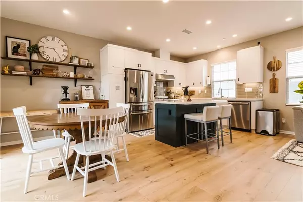 Irvine, CA 92618,139 Milky Way