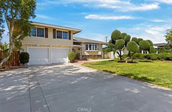 North Tustin, CA 92705,17551 Meredith Drive