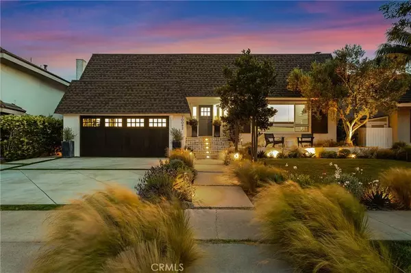 10092 Crailet Drive, Huntington Beach, CA 92646