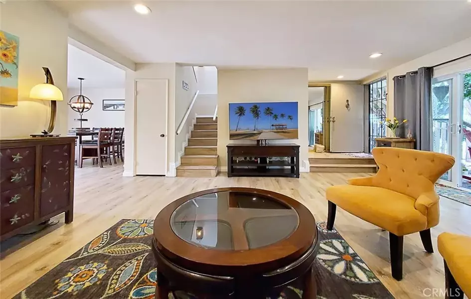 16766 Barefoot Circle, Huntington Beach, CA 92649