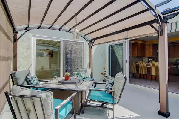 Huntington Beach, CA 92647,6321 Myrtle Drive