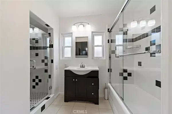 Valley Village, CA 91607,4826 Agnes Avenue