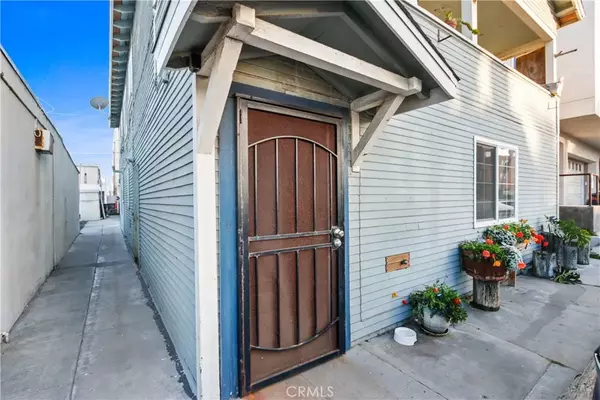 Sunset Beach, CA 90742,130 Anderson Street