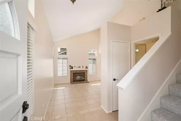 Tustin, CA 92782,2326 Redwood Drive