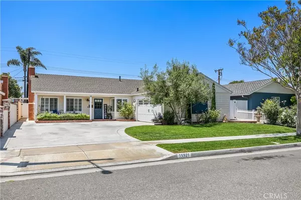 15921 Willett Lane, Huntington Beach, CA 92647