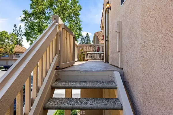 Lake Forest, CA 92679,28885 Canyon Point