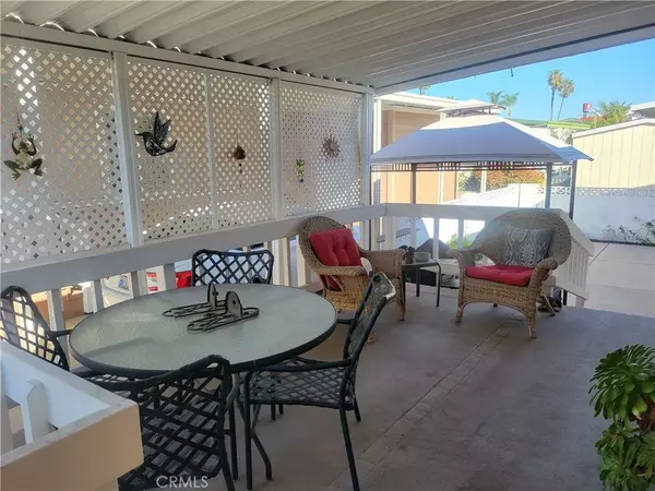 Huntington Beach, CA 92646,9850 Garfield #112