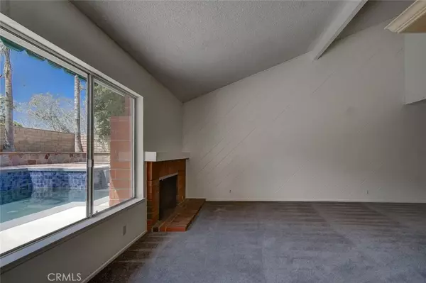 Anaheim, CA 92806,2418 E Virginia Avenue