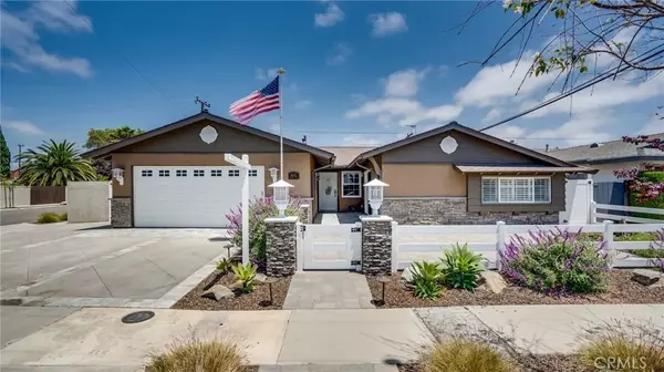 16302 Nassau Lane, Huntington Beach, CA 92649