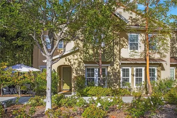 109 Orange Blossom Circle, Ladera Ranch, CA 92694