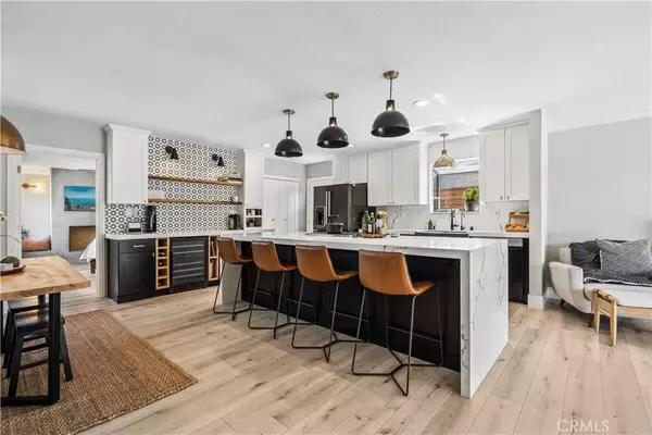 18151 Wharton, Huntington Beach, CA 92646