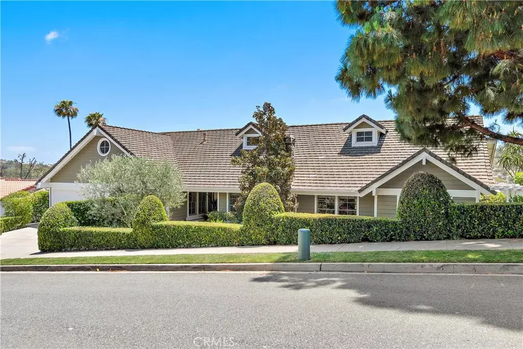 Laguna Niguel, CA 92677,23952 Flores Avenue