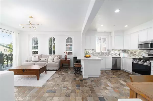 4 Vinca Court, Ladera Ranch, CA 92694