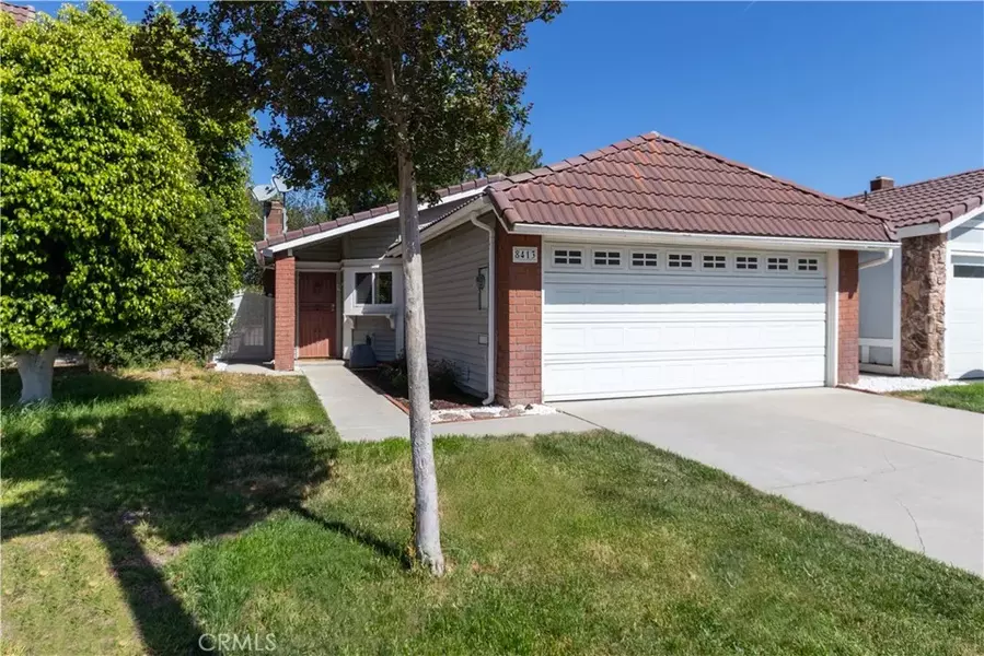 8413 E Amberwood Street, Anaheim Hills, CA 92808