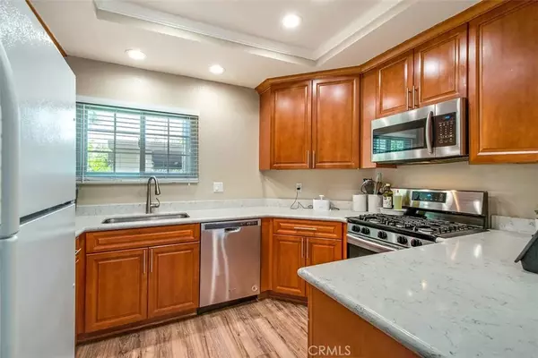 Laguna Hills, CA 92653,24423 Kingston Ct #122