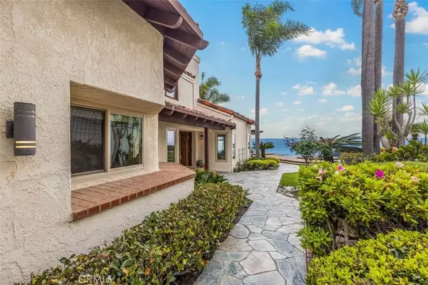 San Clemente, CA 92672,537 Avenida Del Verdor
