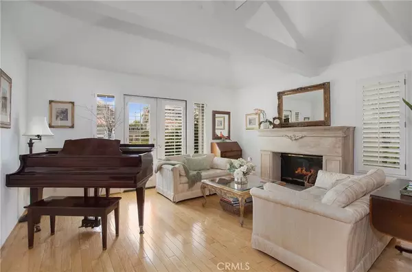 Newport Beach, CA 92660,68 Shearwater Place