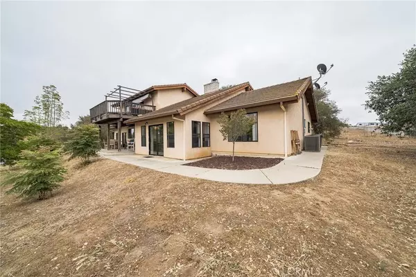 Fallbrook, CA 92028,2497 Via Rancheros