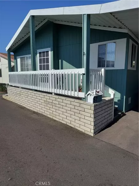 5200 Heil Ave Spc 57 #57, Huntington Beach, CA 92649