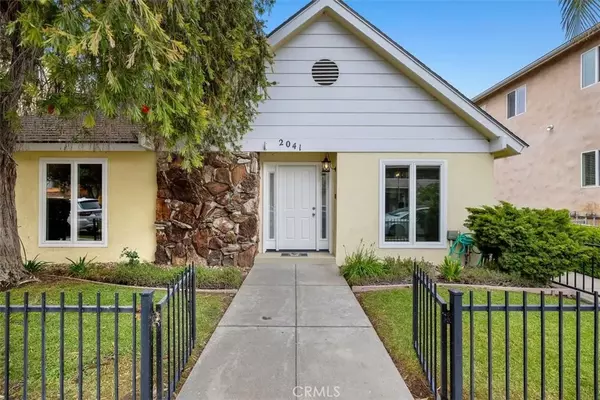 2041 E Bermuda Street, Long Beach, CA 90814