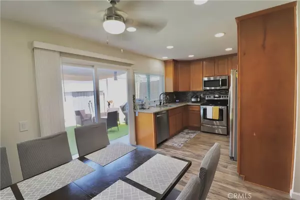 Santa Ana, CA 92707,3060 Bradford Place #86