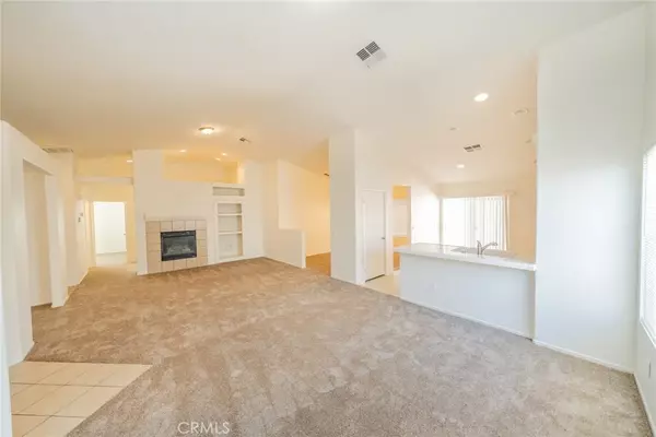 Victorville, CA 92395,16515 Colfax Lane