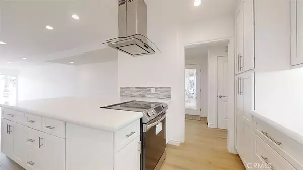 Long Beach, CA 90803,3601 E Ocean Boulevard #1C