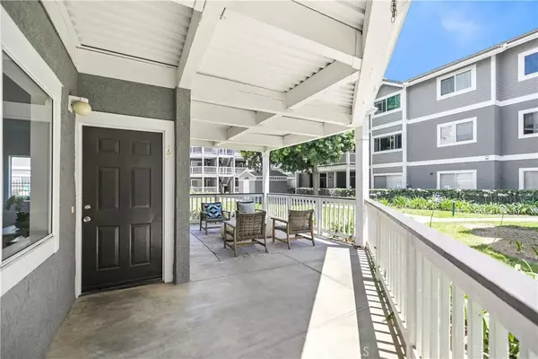 Garden Grove, CA 92843,10411 Garden Grove Blvd #17