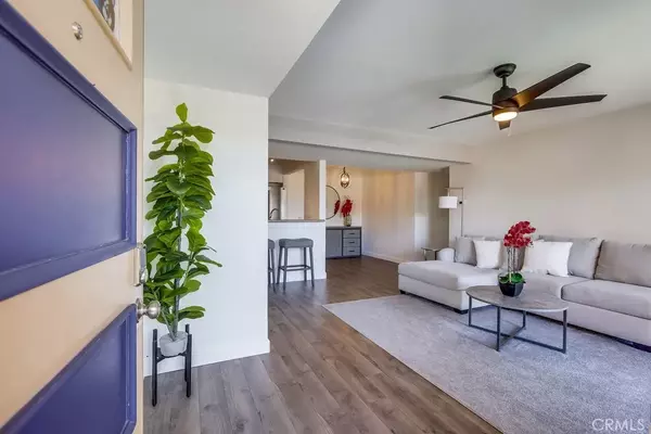 Lake Forest, CA 92630,25671 Le Parc #93