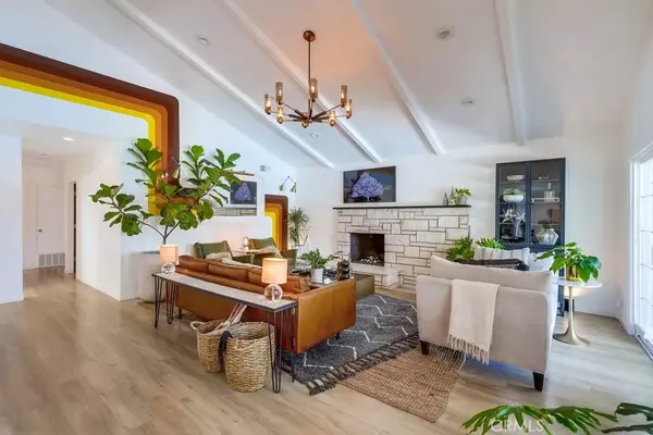 Anaheim, CA 92804,2803 W Devoy Drive